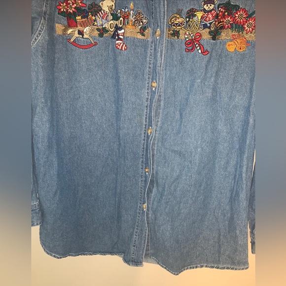 Bobbie Brooks 1990s Women’s Christmas Denim Collared Embroidered Button Up Large - Picture 4 of 16